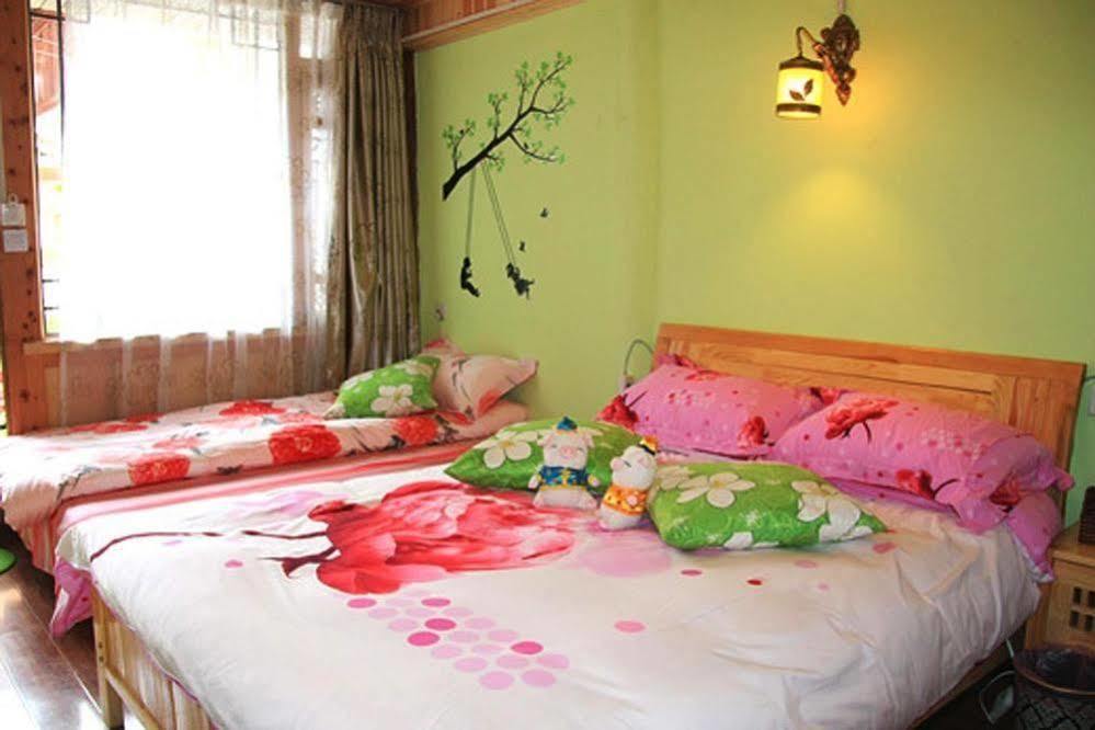 Tree'S Tale Hotel - Lijiang Lijiang  Exterior foto
